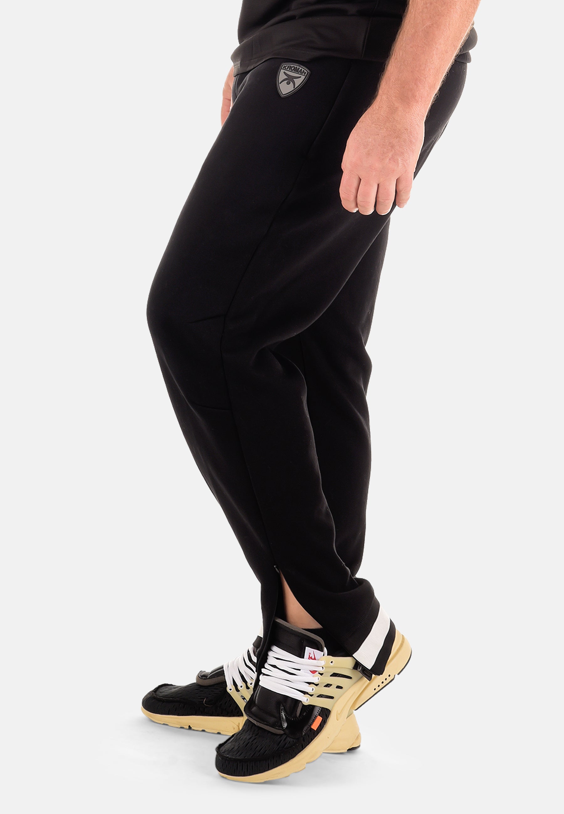 CASIUS Joggers
