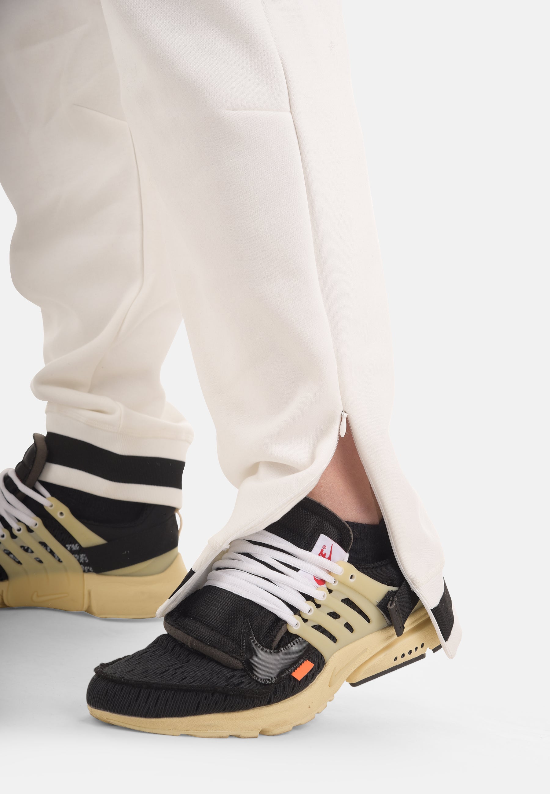 CASIUS Joggers